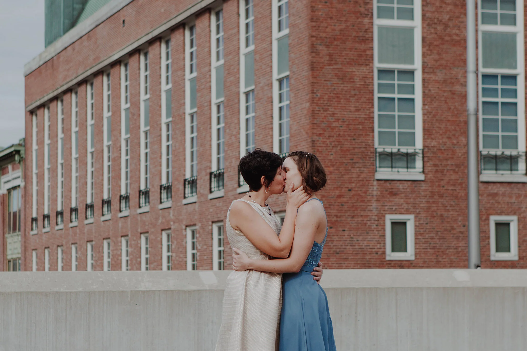 LGBTQ couple kissing at a wedding Robyn Nicole Film + Photo Portland Maine