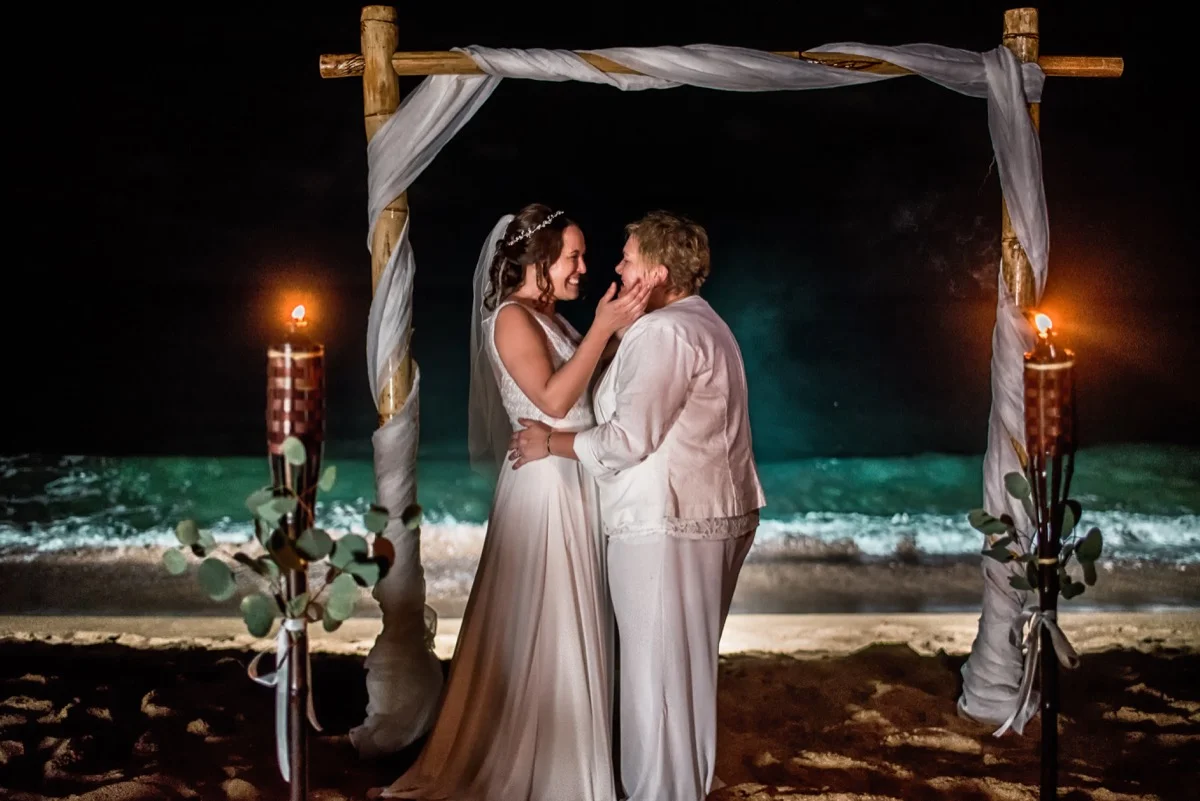 Moonlight ceremony in rincon puerto rico hastain davis photography