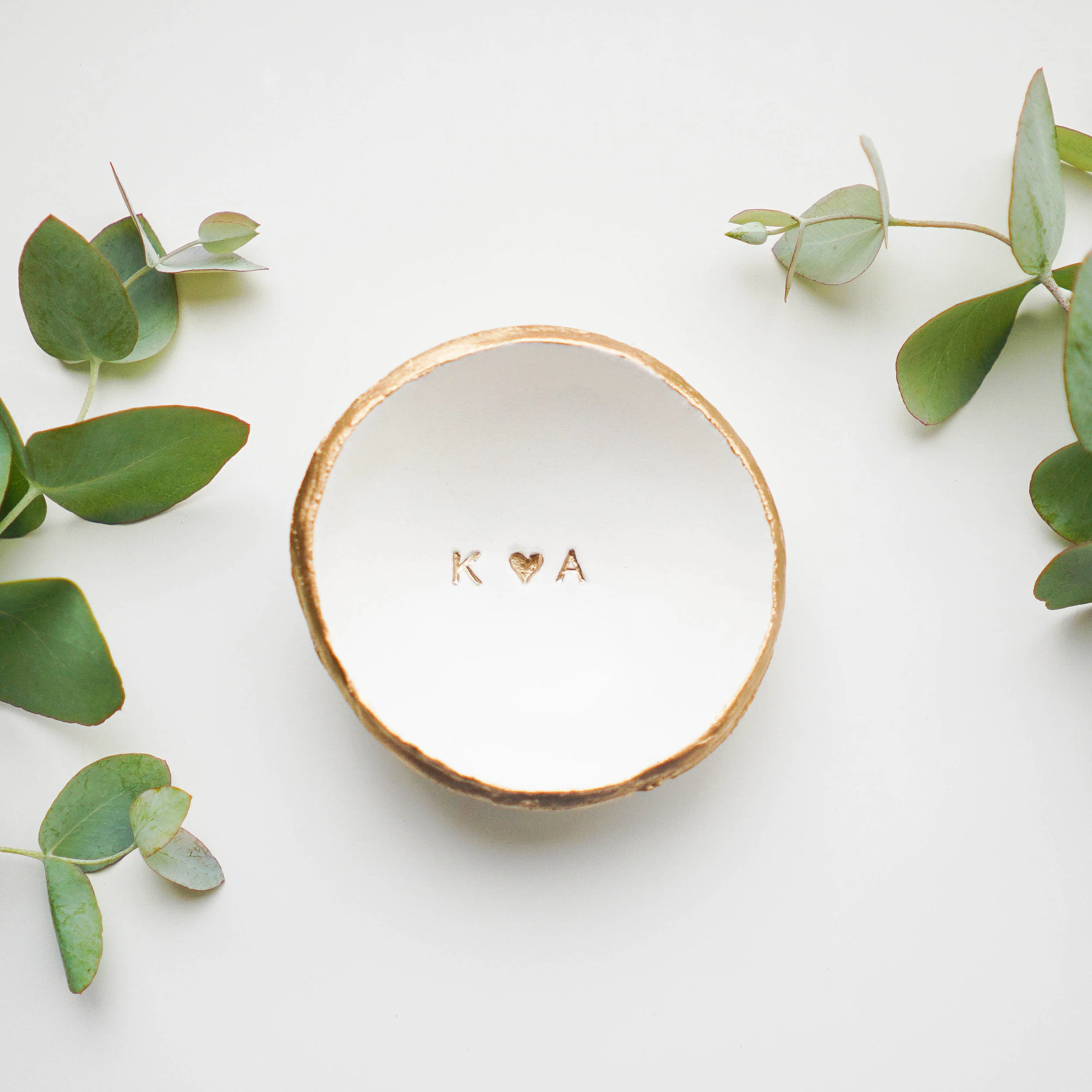 Bridesmaid gift pottery Ring Dish Wedding Gift for Couple White gold Wedding Ring holder Ring Dish Personalized Ring dish Ring holder