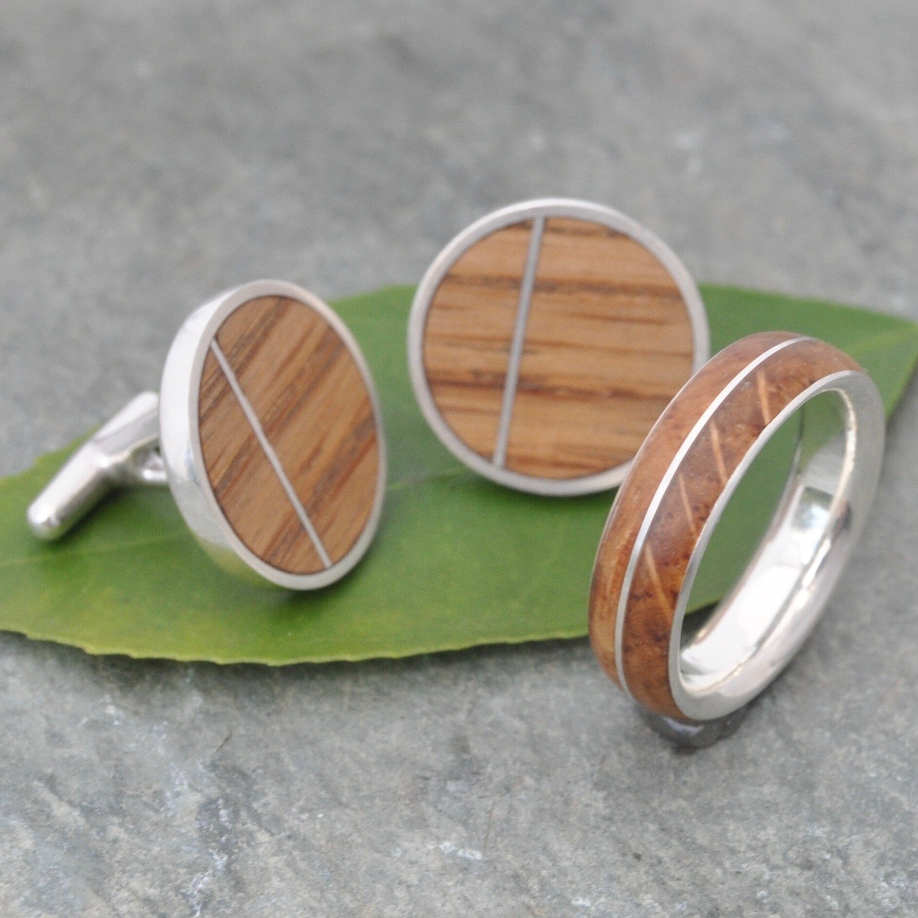 Naturaleza_Bourbon Barrel Cufflinks Comfort Rings Set (3).jpg