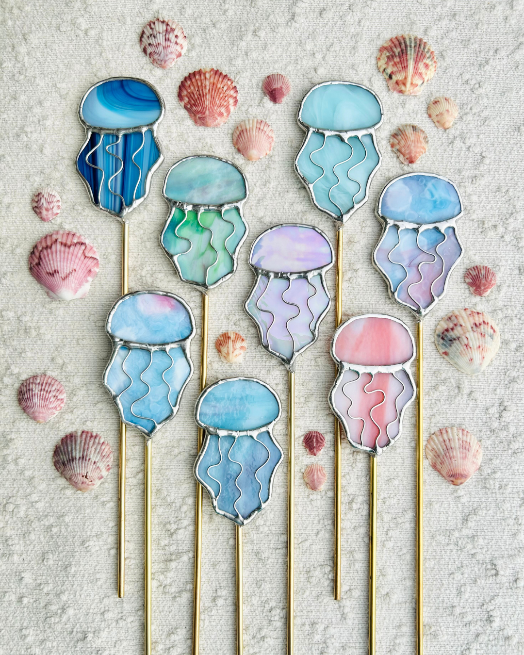 jellyfish plant stakes.png