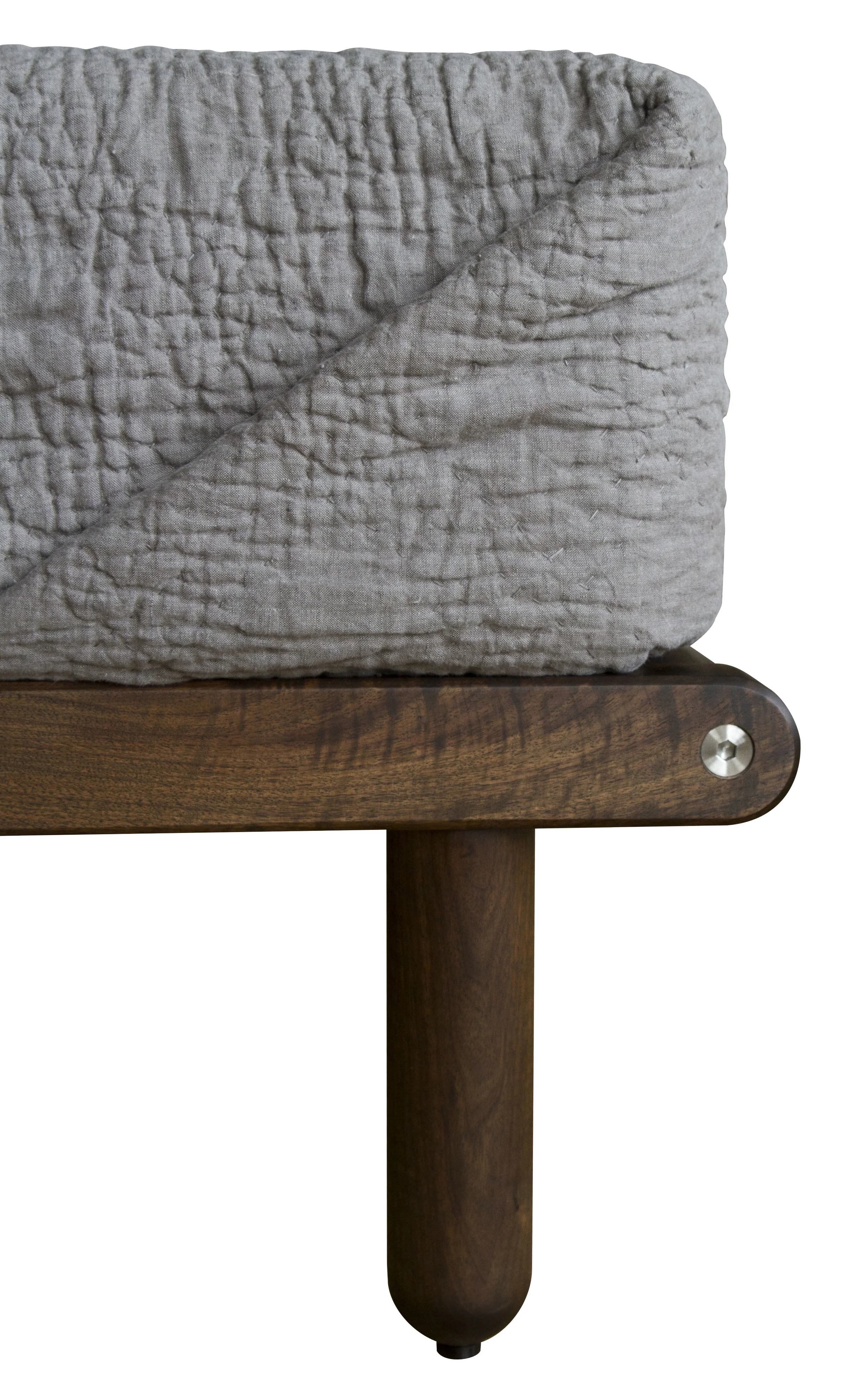 Isaksen Bed - Leg Detail