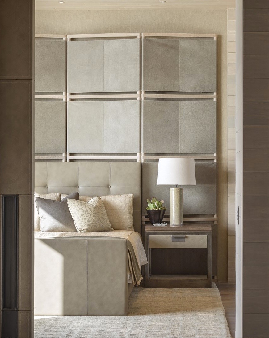 Lambert Screen / Room Divider