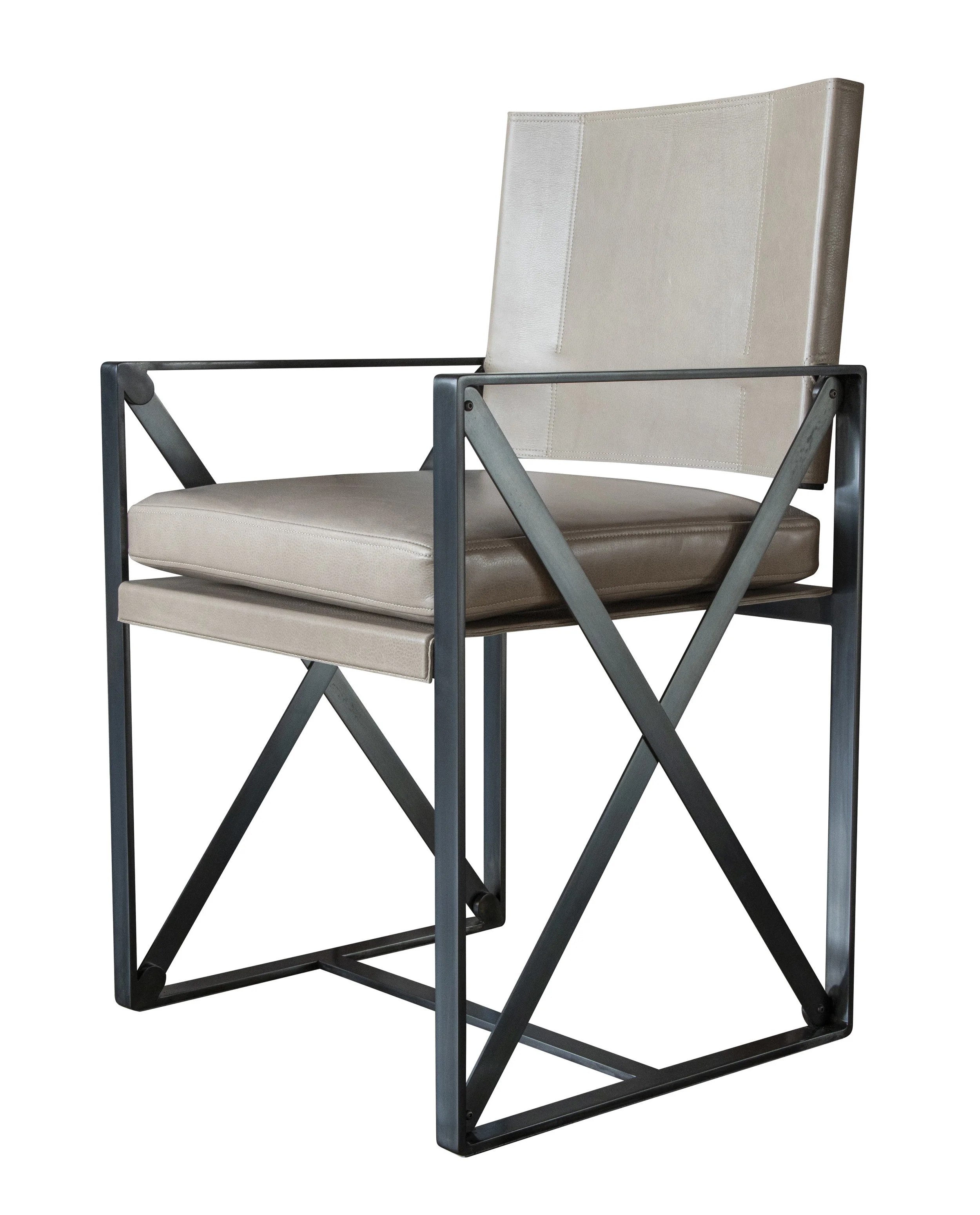 St. Cloud - Dining Chair w/ x sides