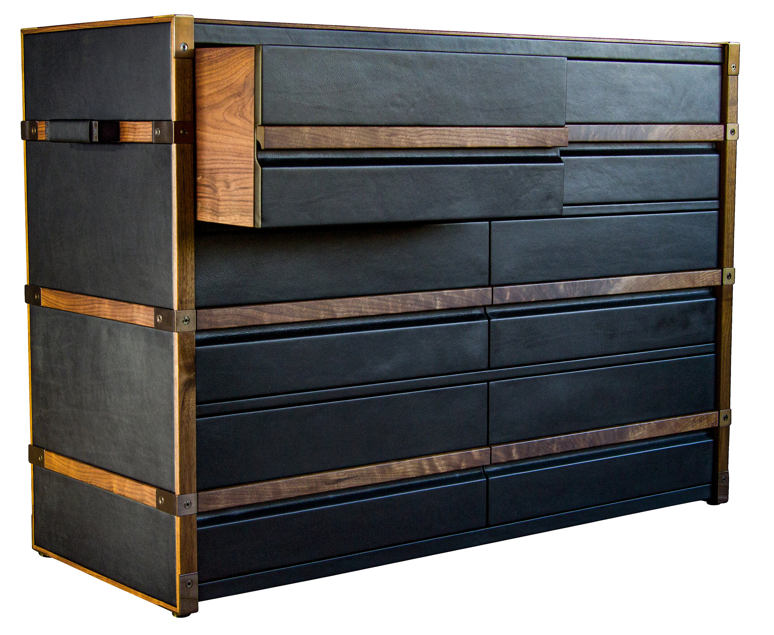 Collingwood Dresser Trunk