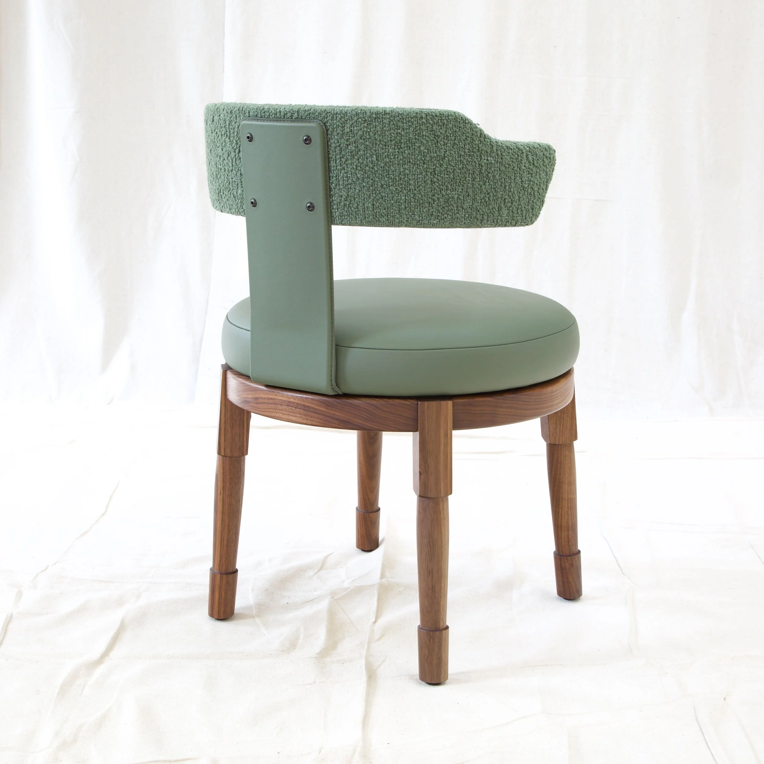 Chatwin Finnback Dining Stool