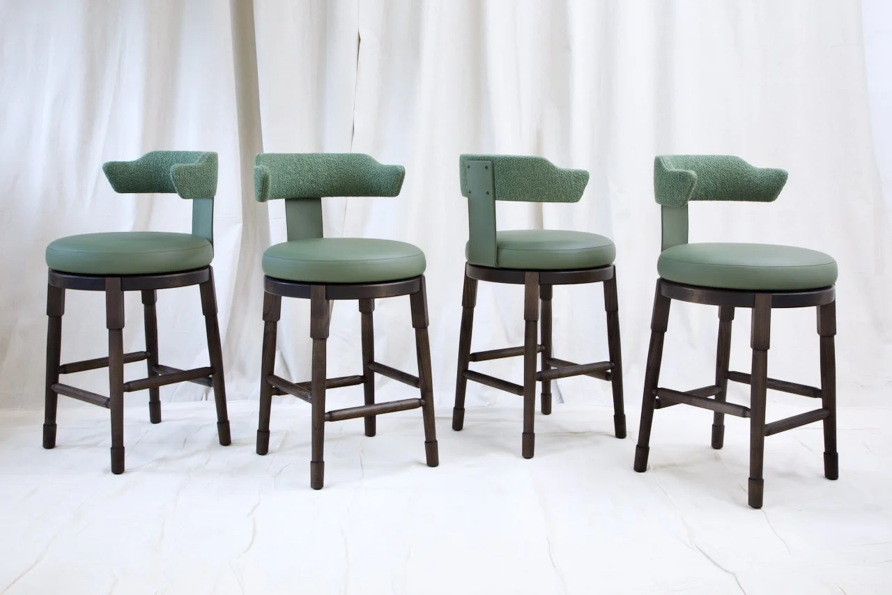 Chatwin Finnback Counter Stool