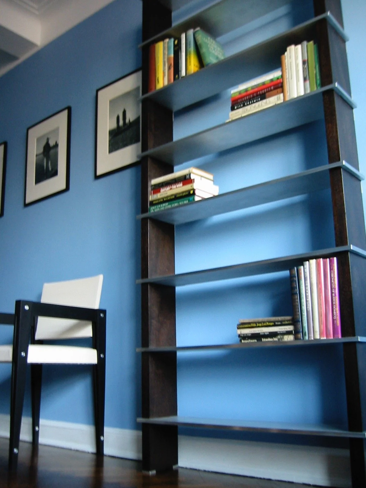 Biblios Bookcase