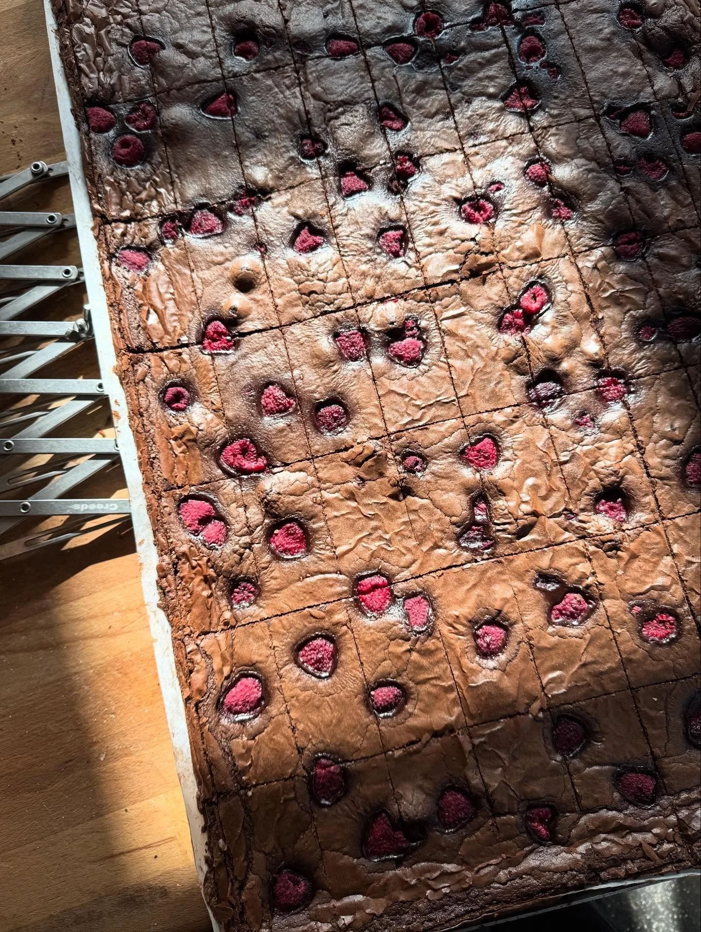 Sun-kissed and irresistible 🍫✨ Our raspberry & chocolate brownies are rich, fudgy and perfect for a mid-day fika. 
Available in all of our coffee shops… and coming soon to Old York Road, Wandsworth 👀!
#soderbergbakery