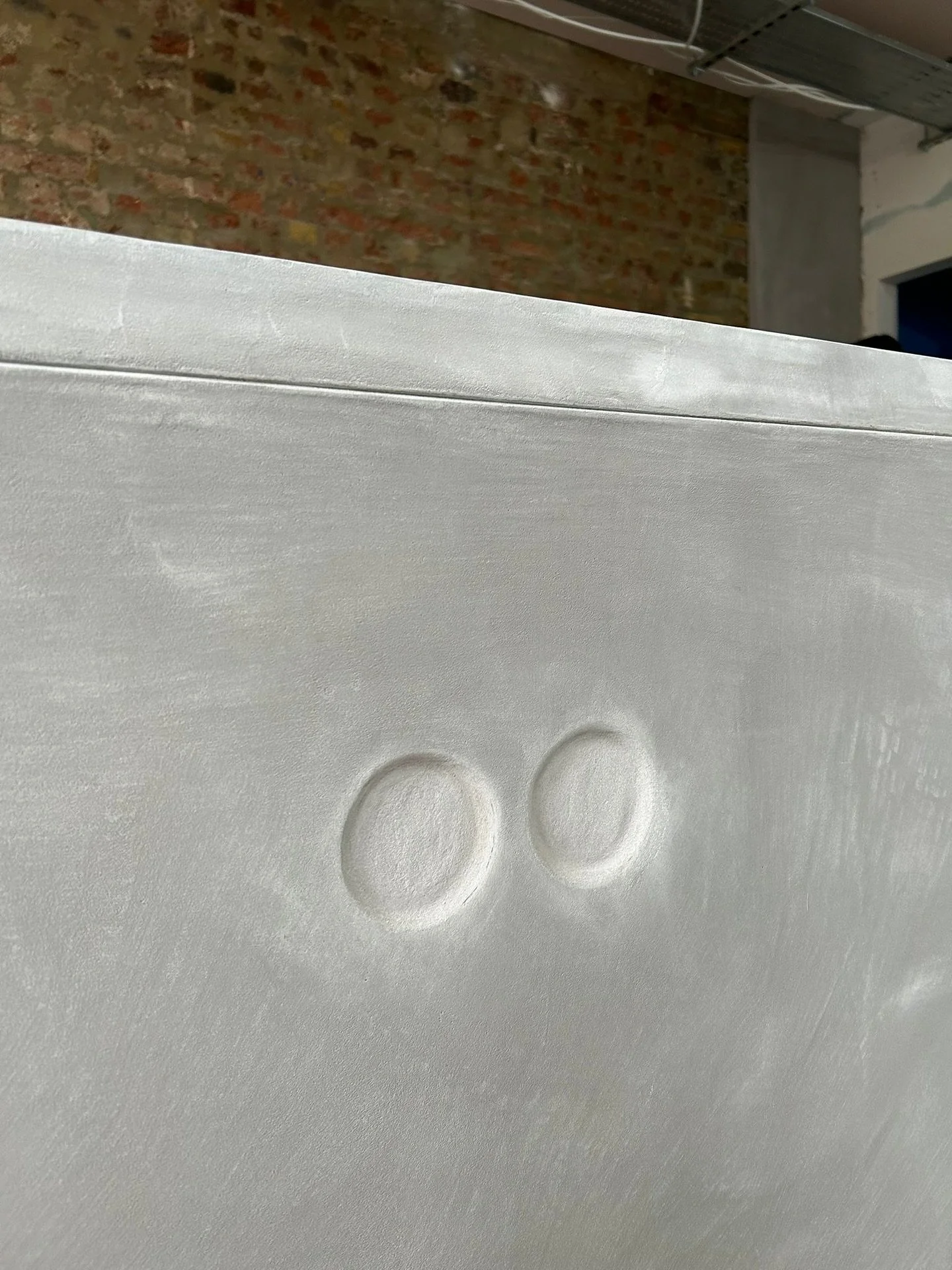 Sneak peek 👀 The first of the Söderberg finishing touches are appearing on Old York Road! We’re just a couple of weeks away with every wall, window and corner is getting closer to being ready…! 
#SöderbergWandsworth