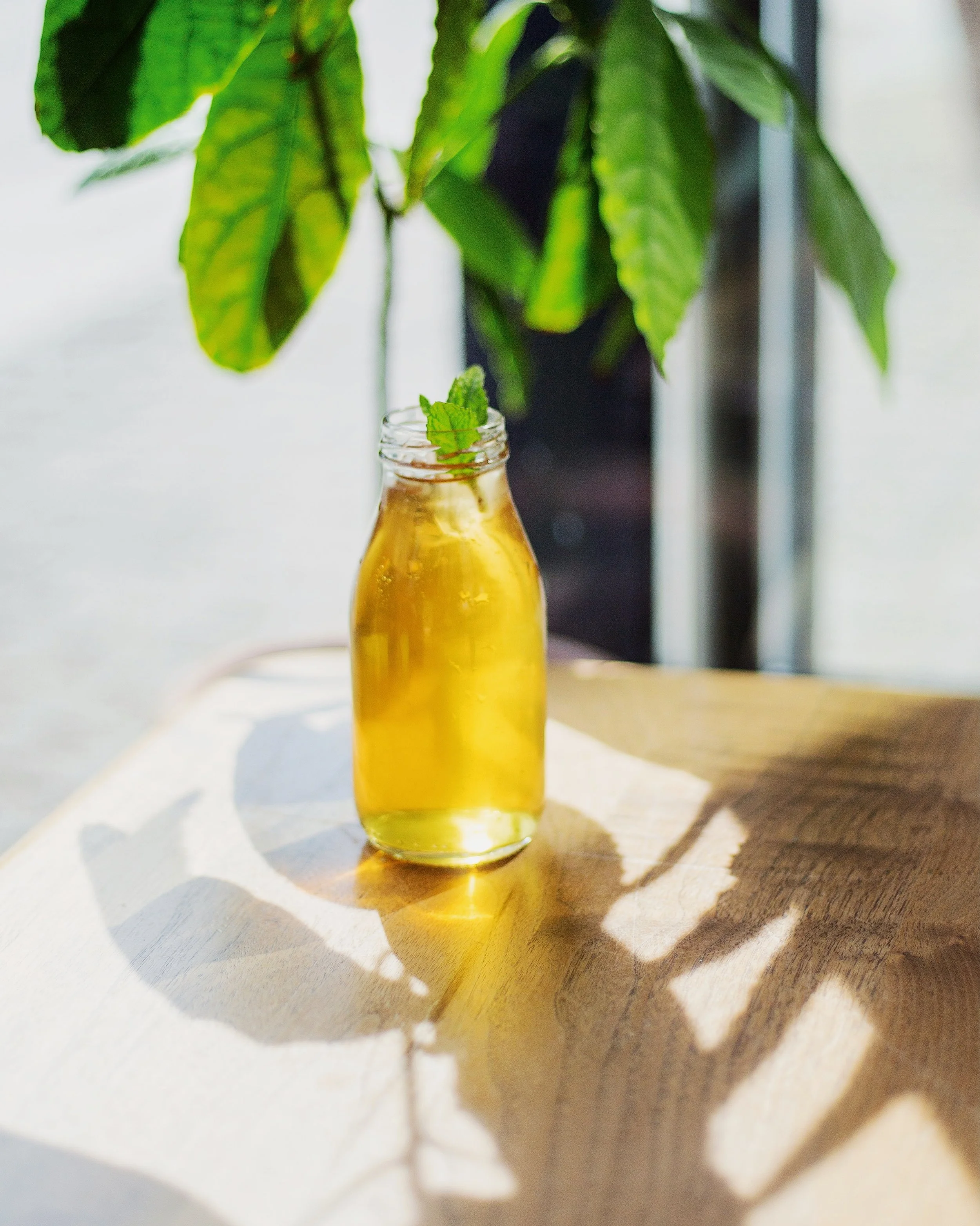 iced tea season, finally 🌞

perfect for those slow sunny afternoons

gunpowder green | berry hibiscus
