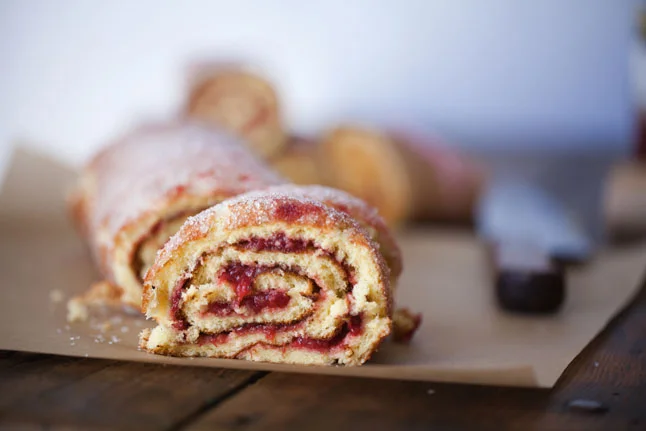 看來挺可口的 "jelly roll"(圖片來源: Bon Appetite )