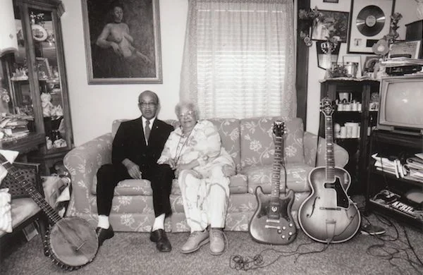Blue Lu Barker 與 Danny Barker( via Off Beat )