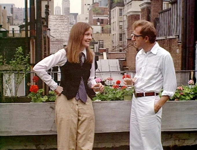 伍迪·艾倫與黛安·基頓,《Annie Hall(安妮霍爾)》( via Golden Age Cinema and Bar )