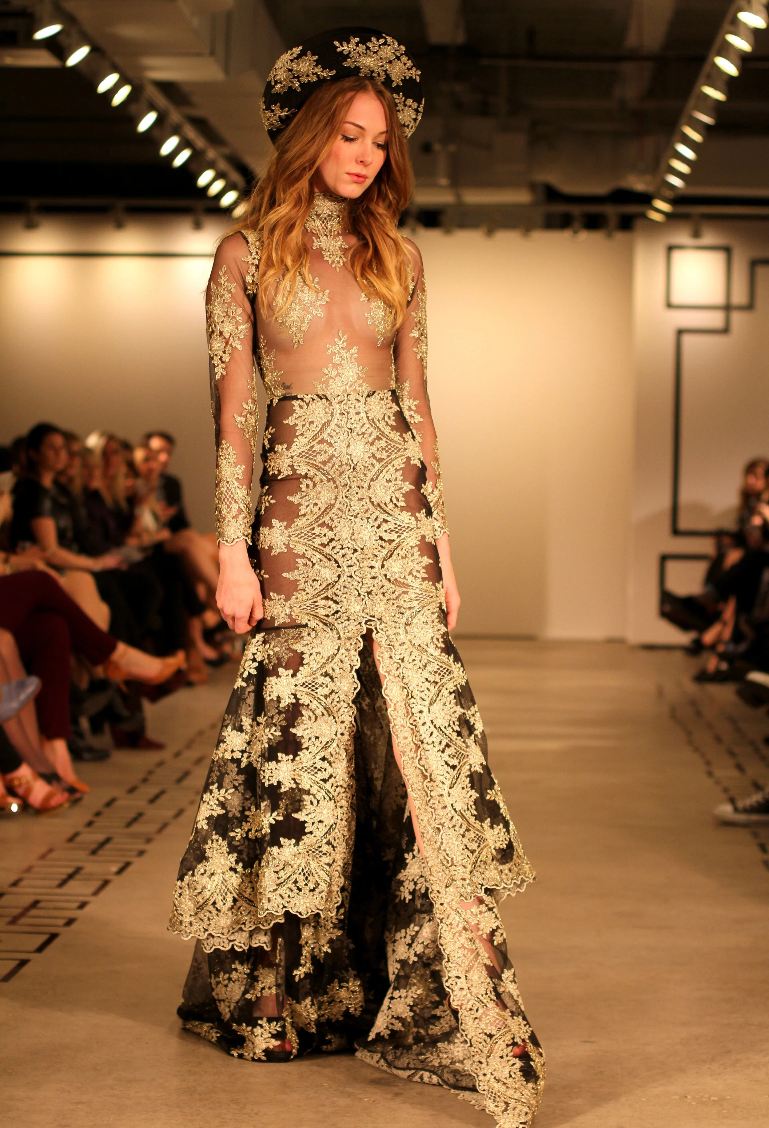 FXD Runway Mysterious by NPN 29.JPG