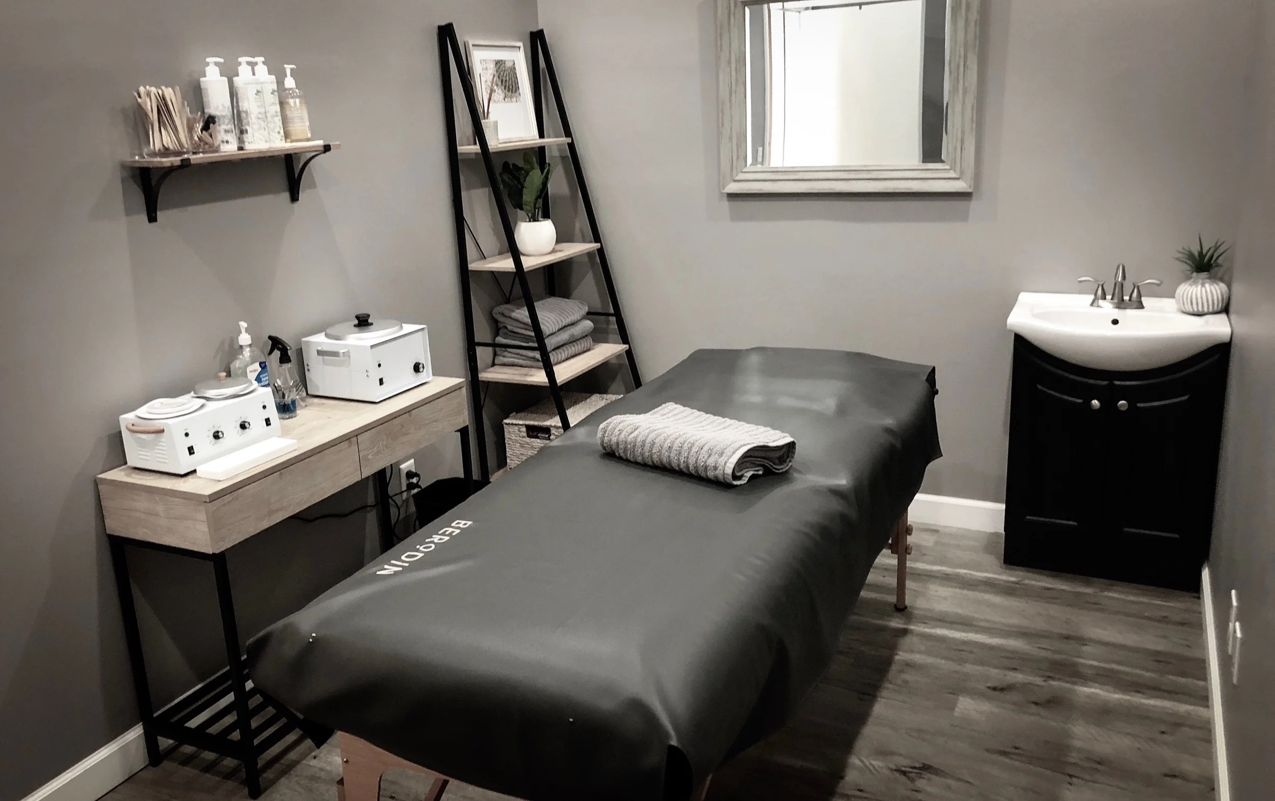 Services — The Wax Room