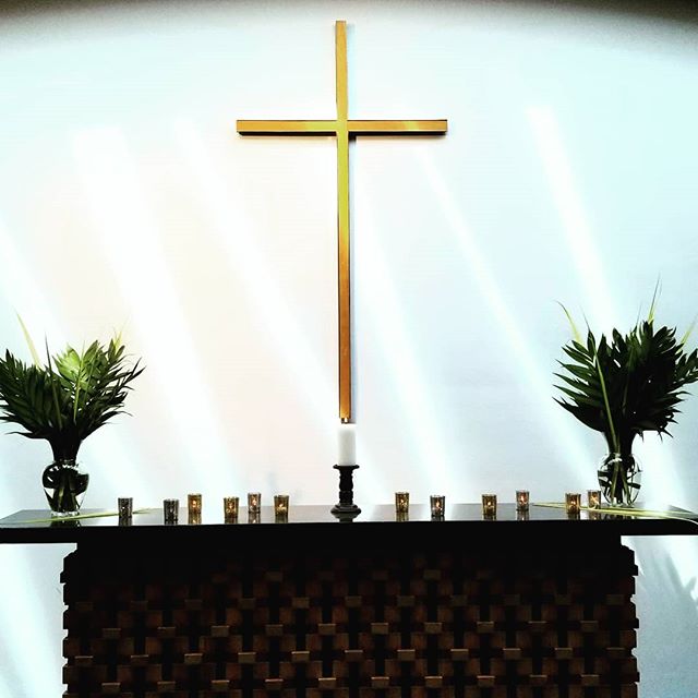We are ready to start Holy Week! Join us tomorrow for #palmsunday🌿 and Friday at 7:00 pm for #goodfriday.