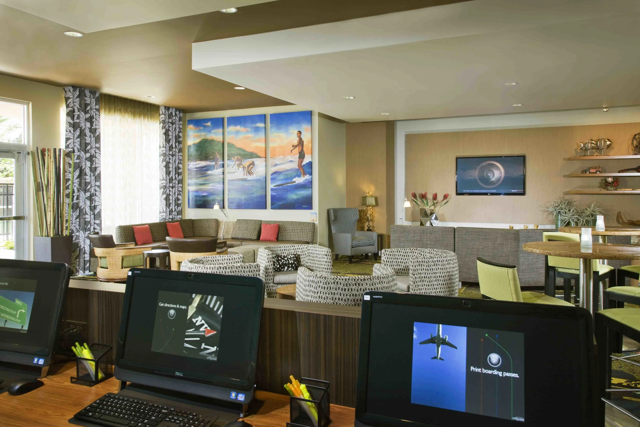 Computer Lobby.jpg