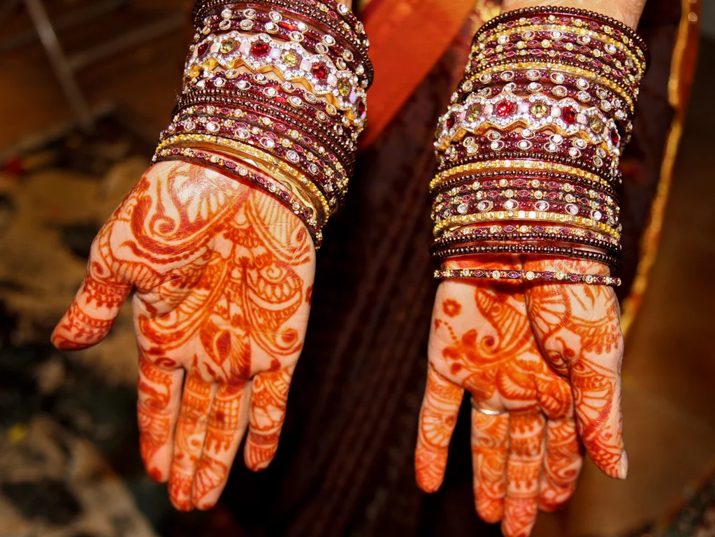 AISHA SINGLETON_DOCUMENTARY_WEDDING-2.jpg