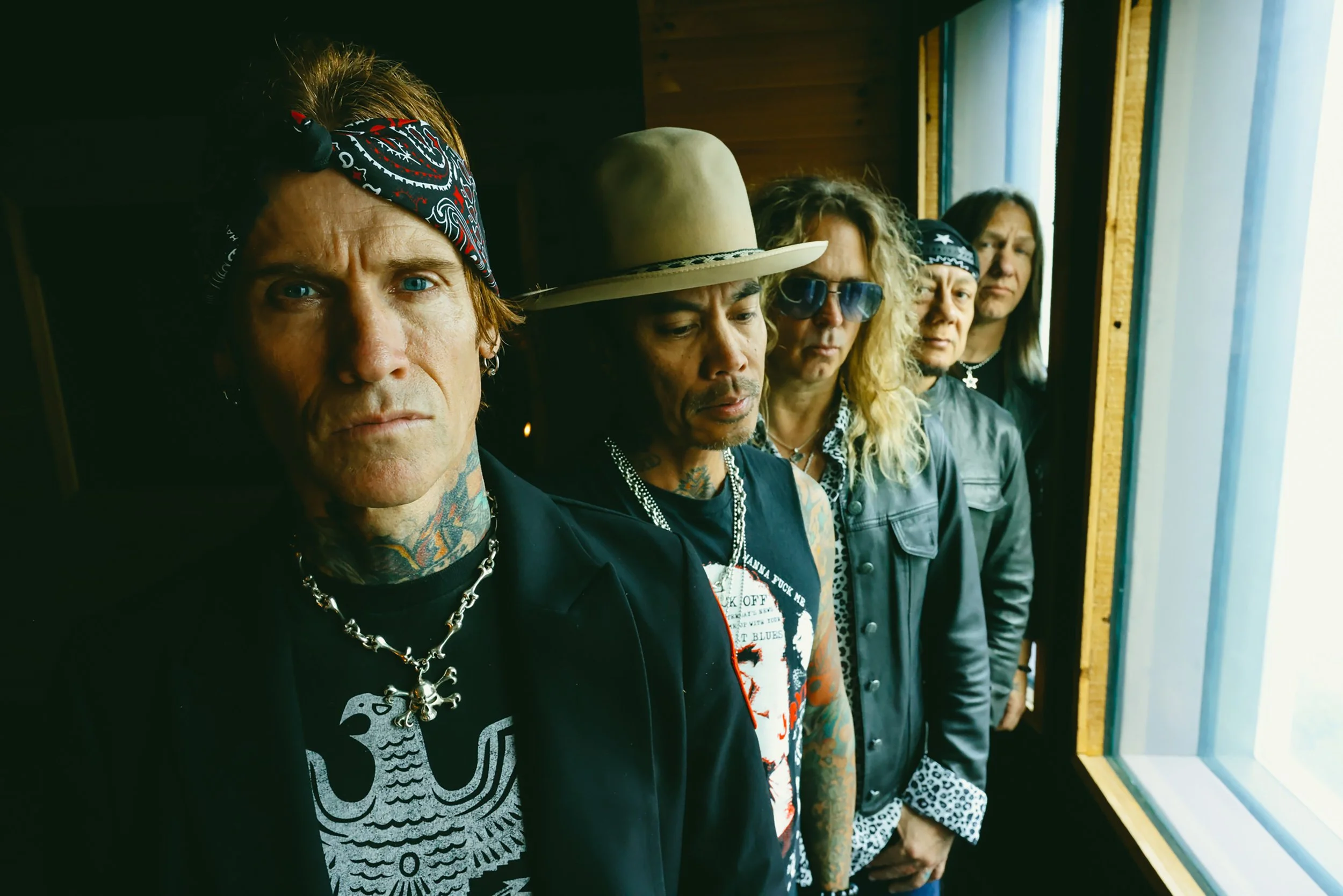 buckcherry_promo1.jpg