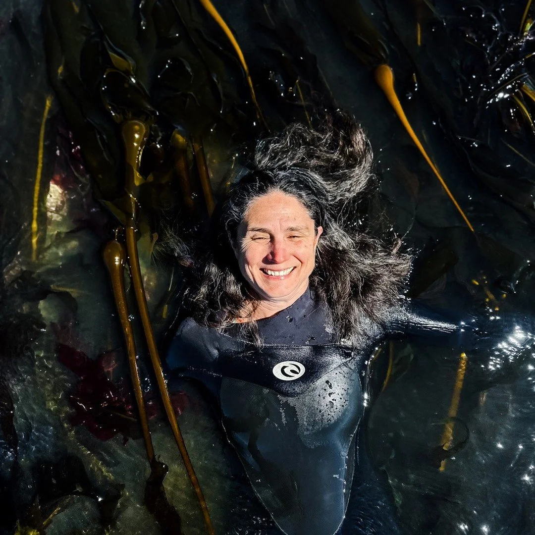 Photographer @ameliakjohnston came out to the beach last harvest and took some great photos. She is currently working on a photo series of Vancouver Island Foragers.

All photos by @ameliakjohnston 

#seaweed #kelp