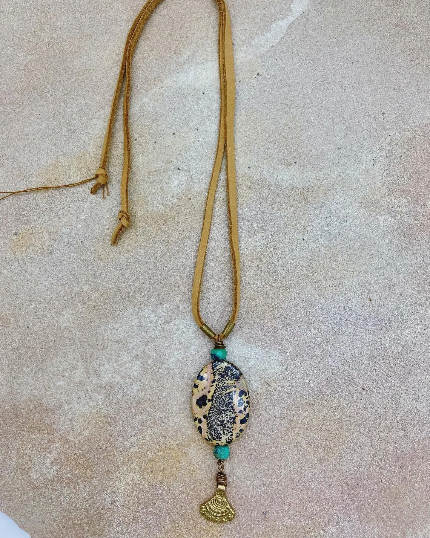 6E56F338-14BC-4EB4-895D-E8FCC421BFB9