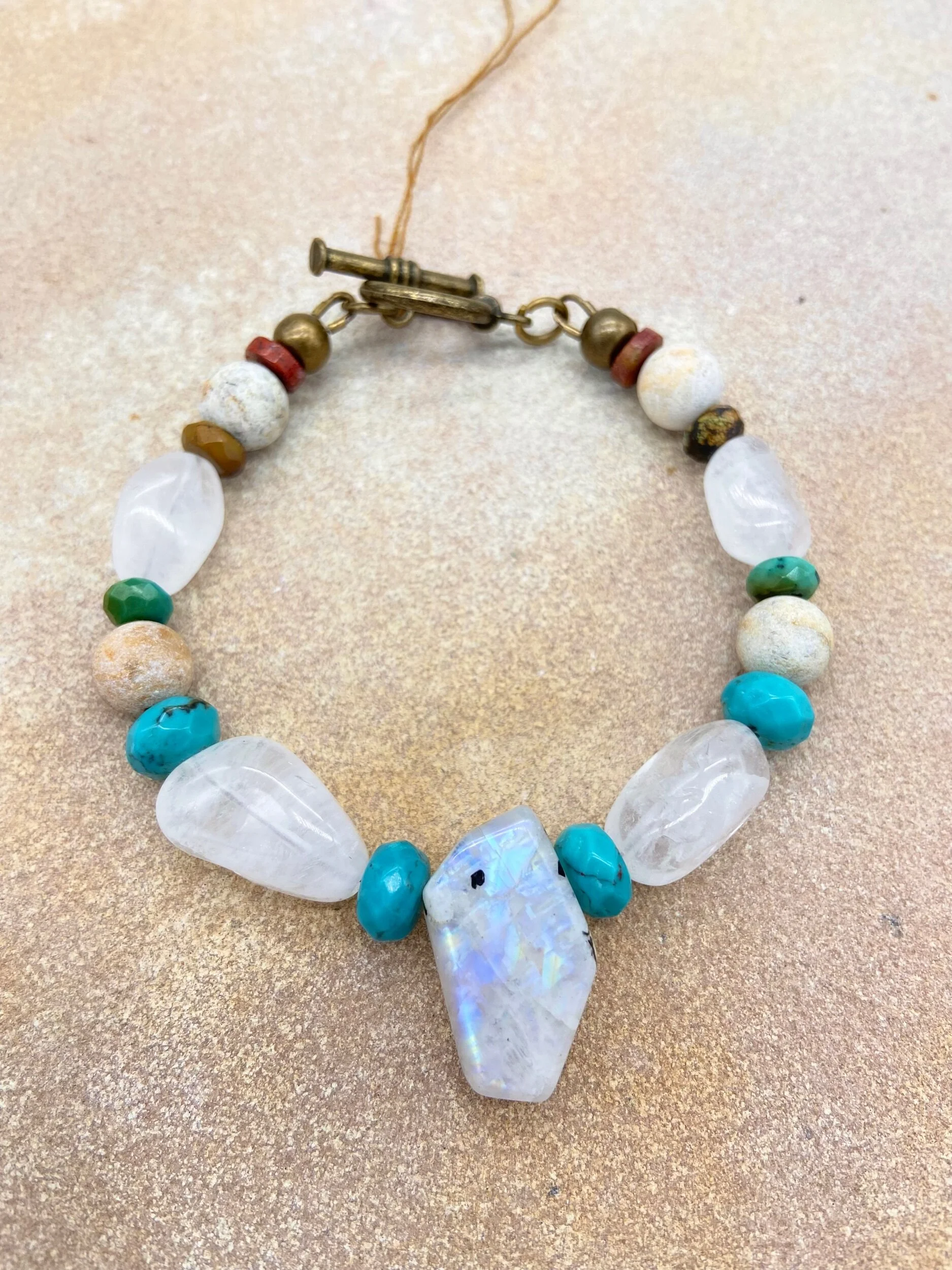 6B9614FB-2934-4DF8-9096-AC7A9E9B5200