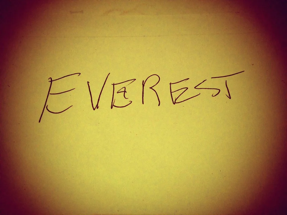 Everest // Shakey Serif