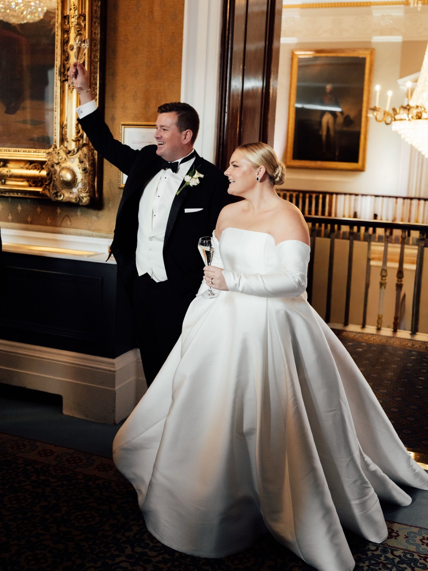 E &amp; S entering their dining space at the beautiful 116 Pall Mall.

Edited with our &lsquo;Window Light&rsquo; editorial preset inside The Union of Two 2.0 Preset Pack for wedding photographers. 

#editorialweddingphotography #londonwedding #edito