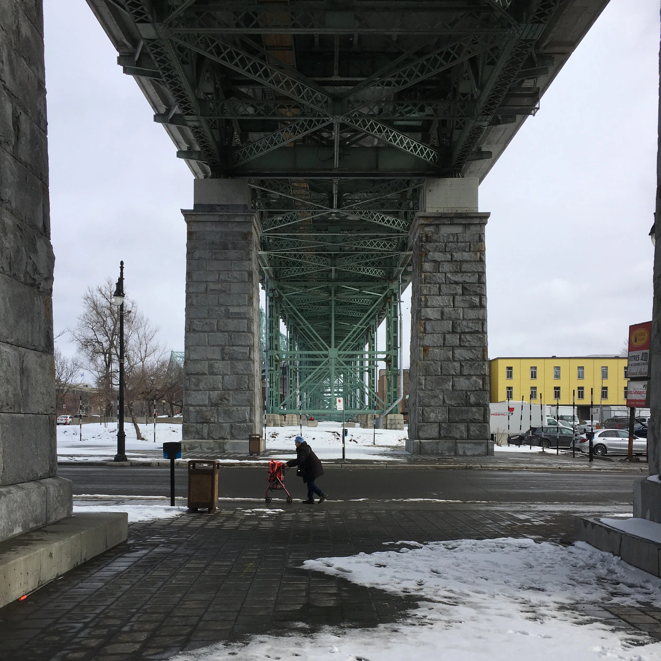 Walk-Bridge.jpg