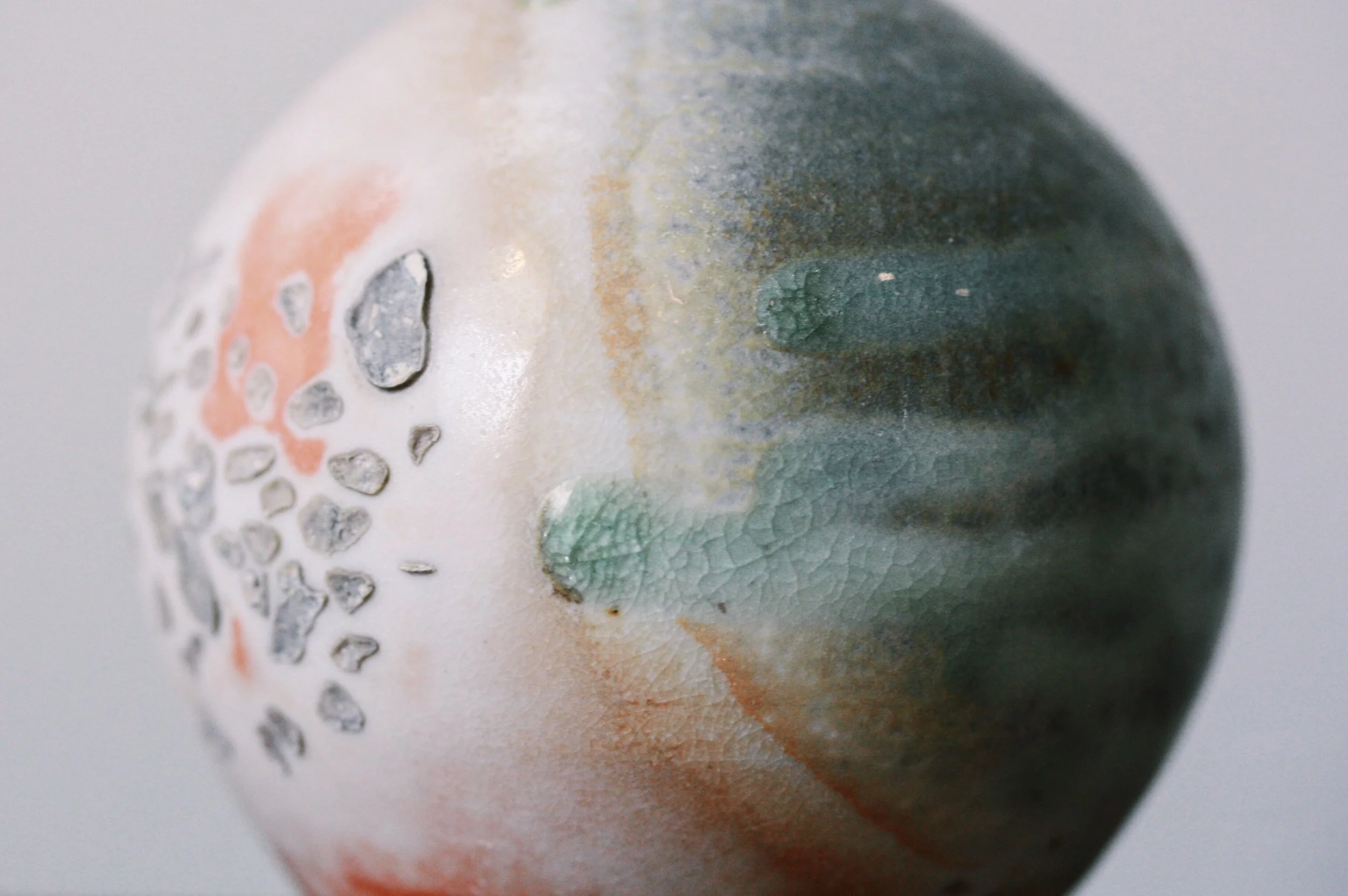 Woodfired porcelain vase with ash drips - Emma Smith
