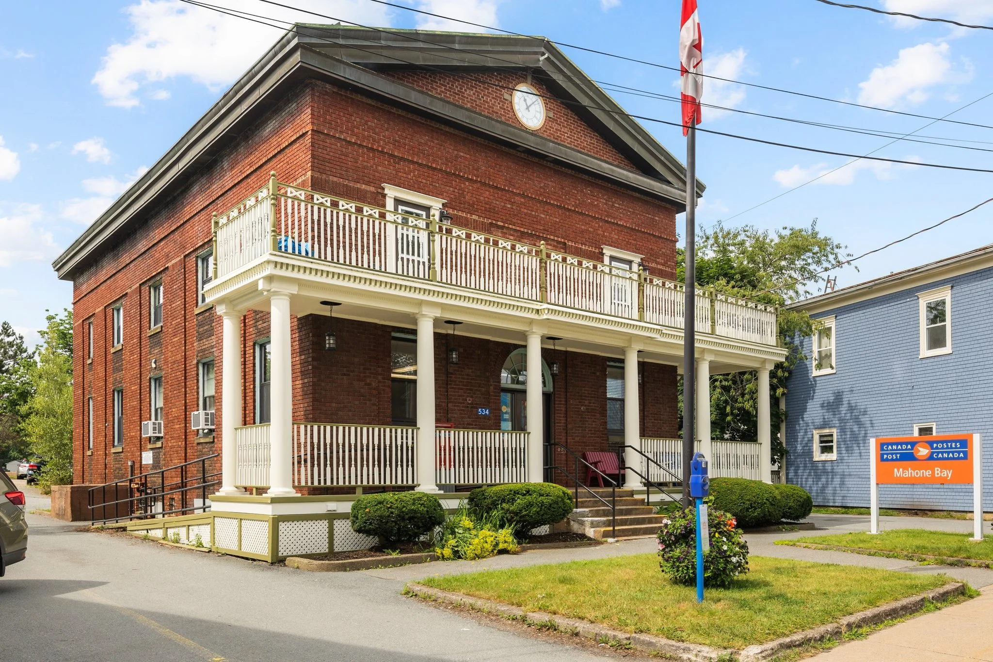 1. 534 Main St Mahone Bay.jpg