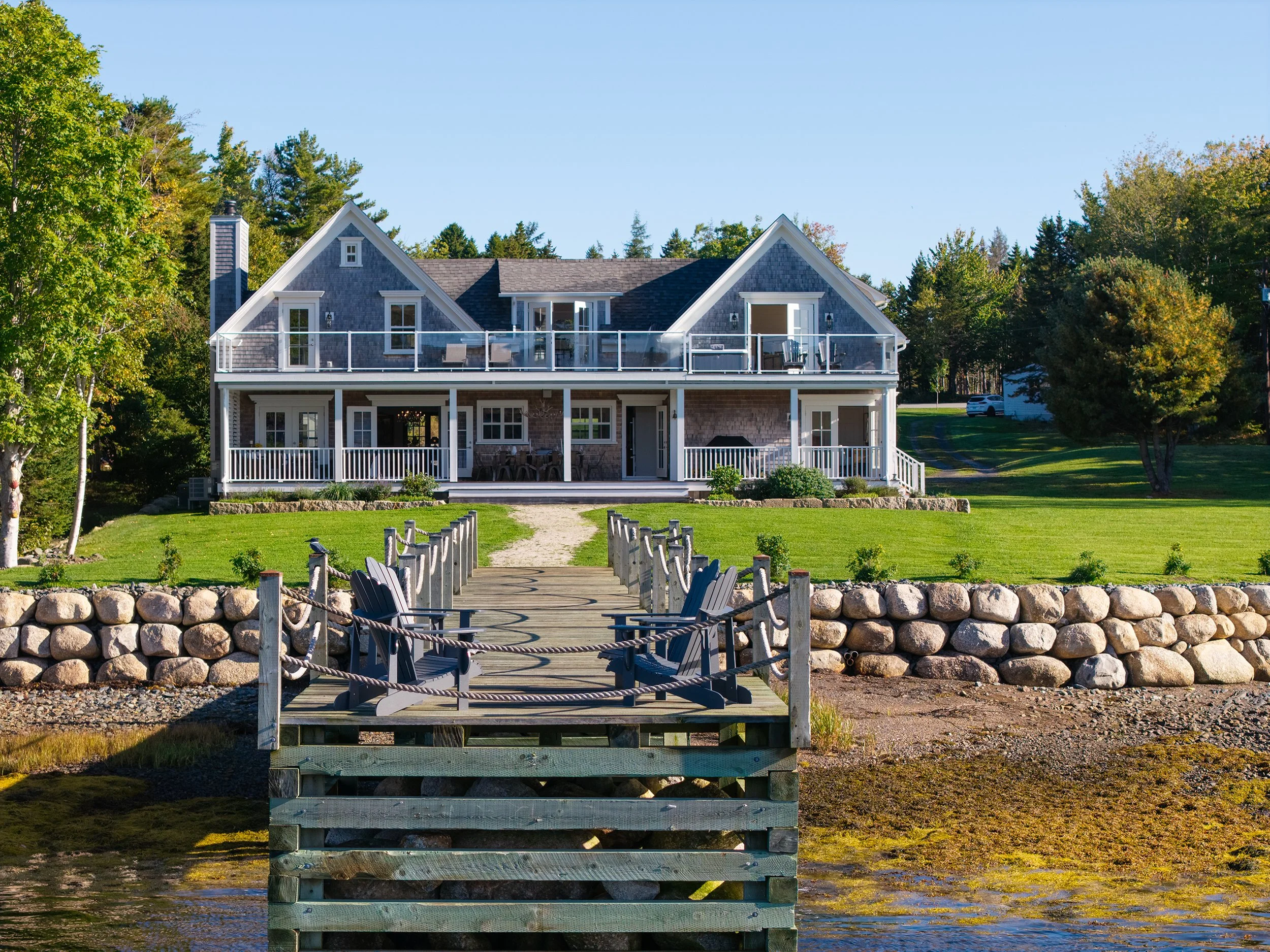 1 Exterior house and wharf J.jpg