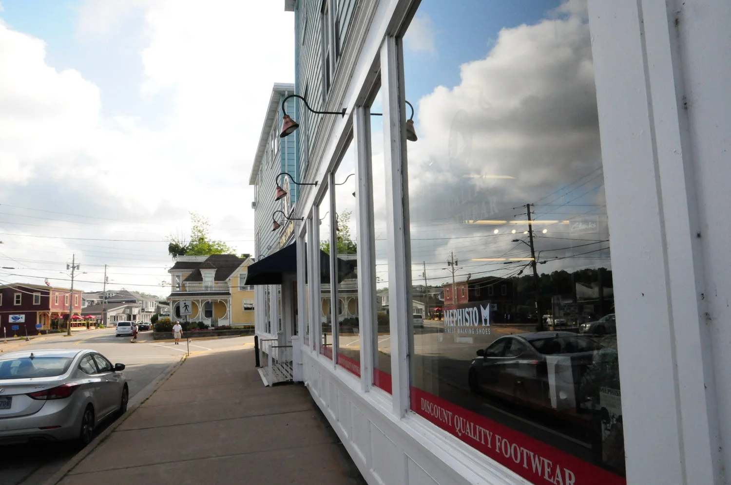 Prime Commercial Property in Heart of Mahone Bay