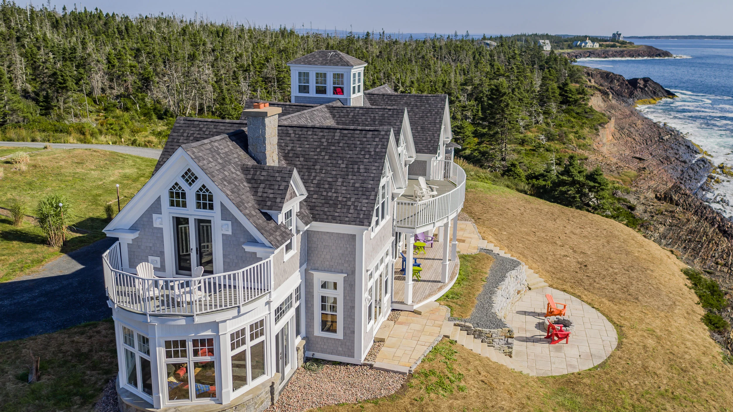 Spectacular Home on the Surf