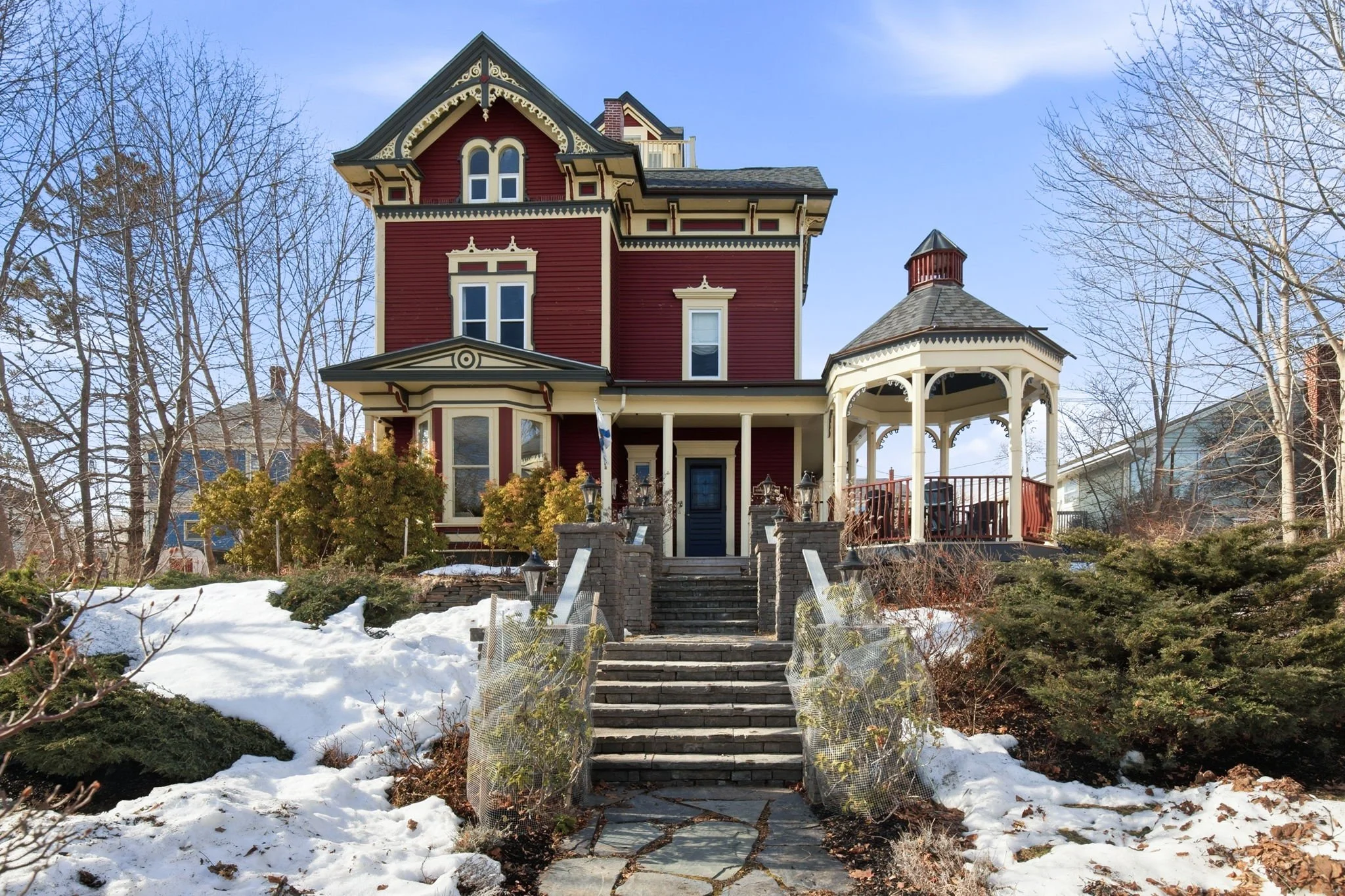  42 Falkland Street, Lunenburg 