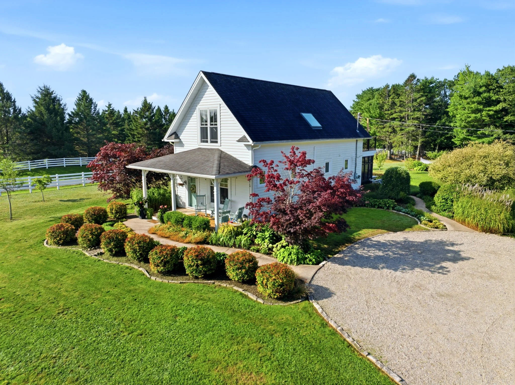 1-web-or-mls-4303-nova-scotia-trunk-3.jpg