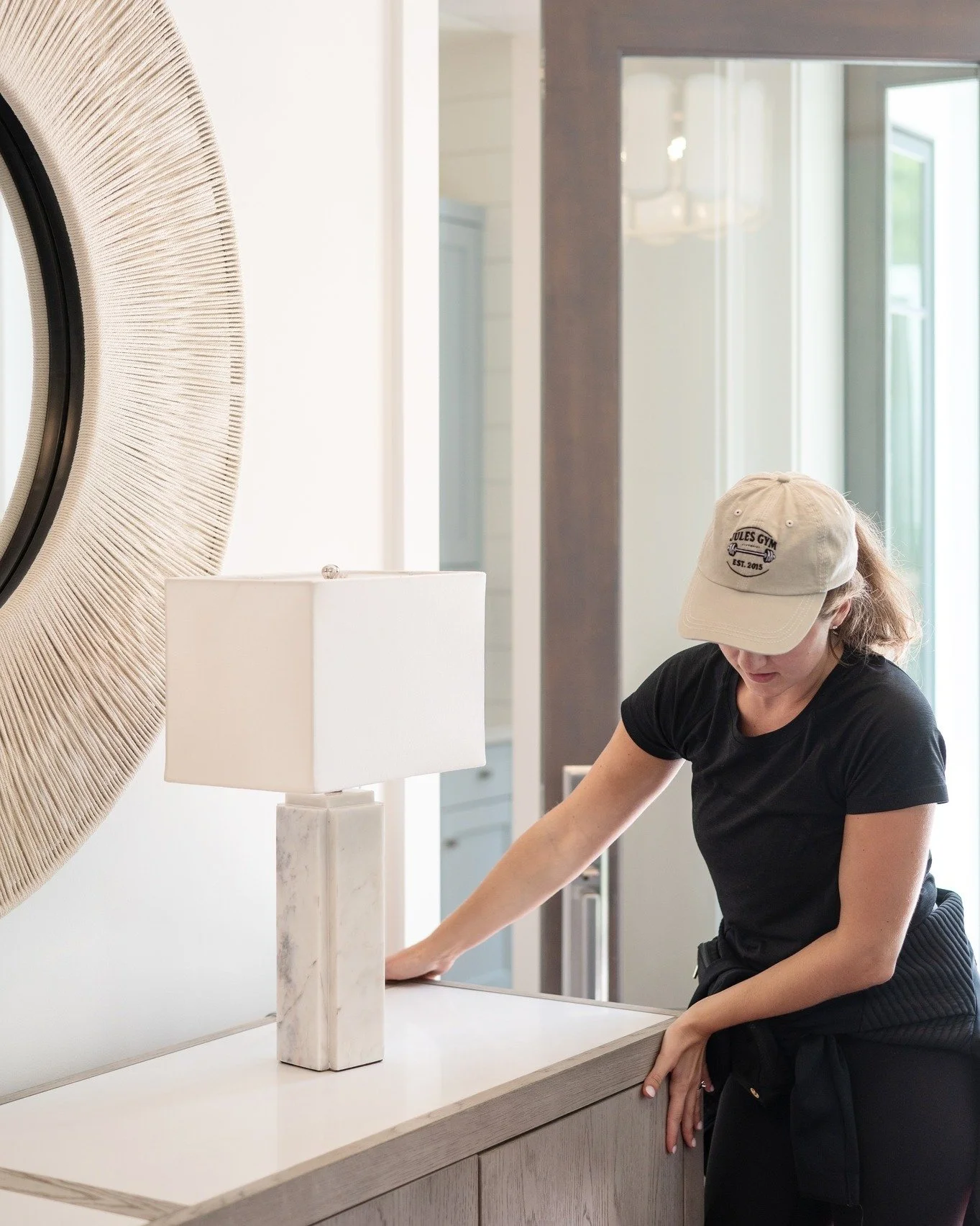 This stunning home is ready to welcome its new owners. Every space has been thoughtfully planned and perfectly staged, no detail left undone.

#benchmarkdesignstudio #mikeschaapbuilders #homedesigninspo #Interiordesignmichigan #lakehomedesign #interi