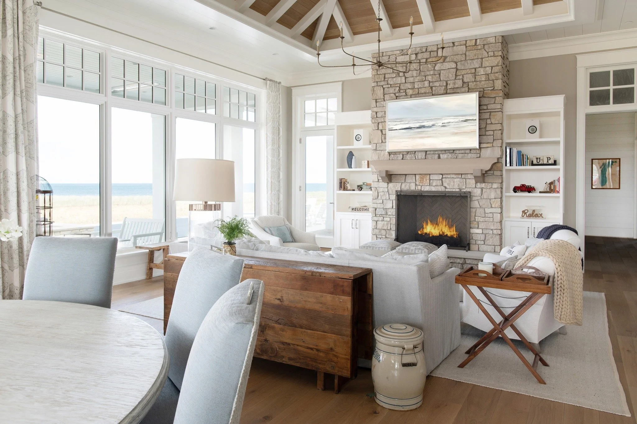 Winter days are for cozy corners, warm fireplaces, and spaces that hug you back. 

At Benchmark Design Studio, we create homes that make staying in feel like the best part of the season.

#benchmarkdesignstudio #mikeschaapbuilders #cozyspaces #interi