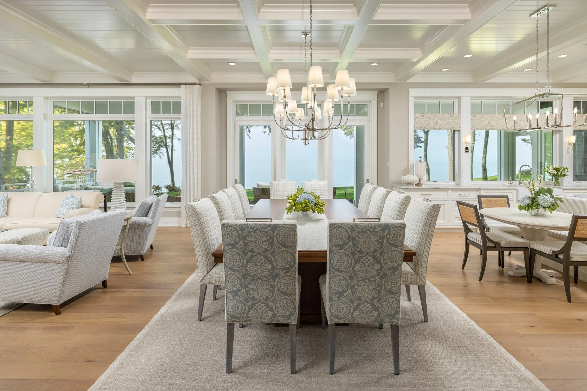 As the season shifts and Easter approaches, the dining room becomes more than just a space; it becomes the setting for connection, celebration, and meaningful moments around the table.

At Benchmark Design Studio, we believe the most beautiful spaces