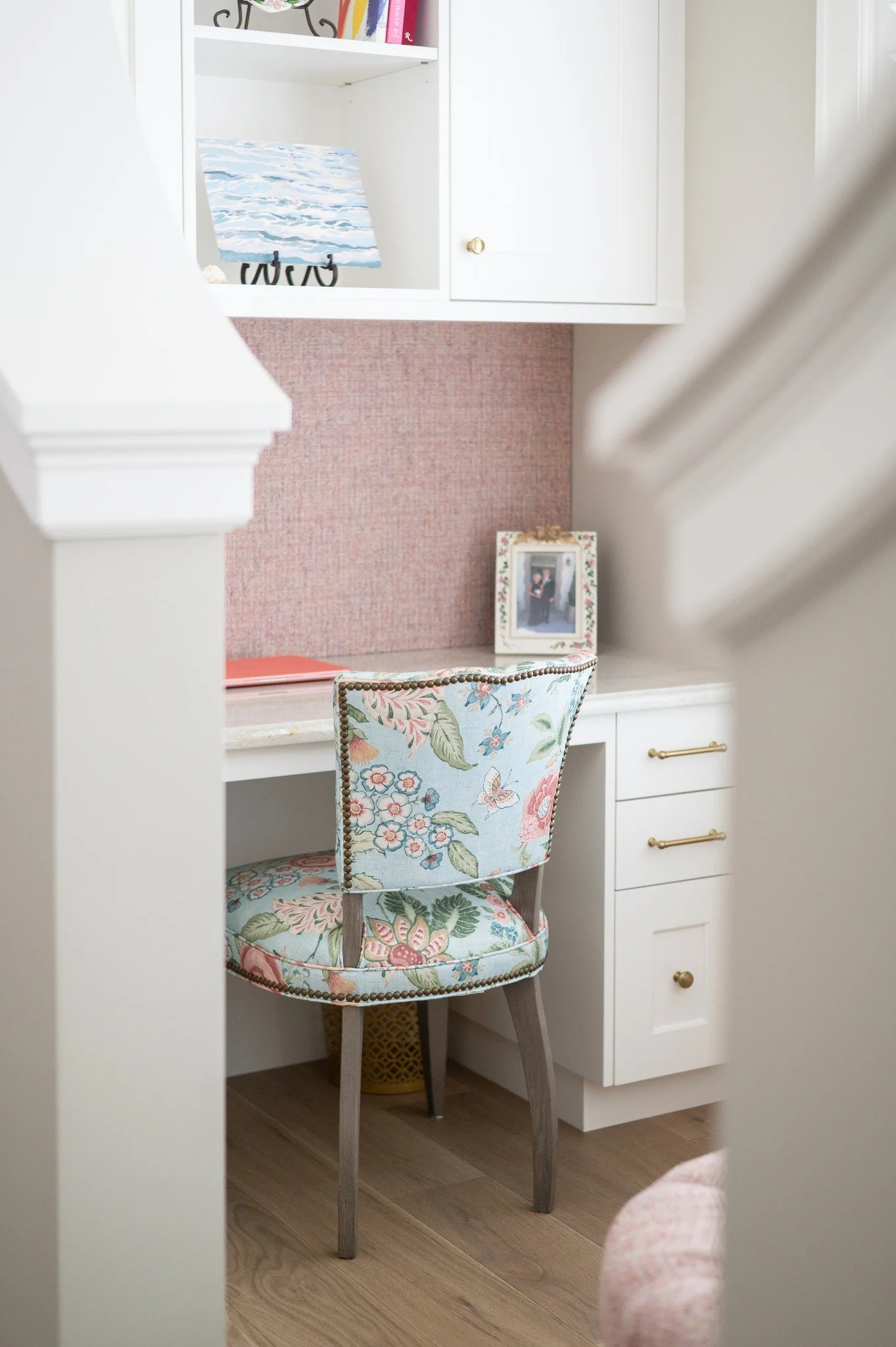 A quiet little retreat made for the everyday pause.

This space is the perfect tucked-away spot to handle bills, jot down notes, or simply step away for a moment of calm. Thoughtfully designed to feel both functional and comforting, it offers just en