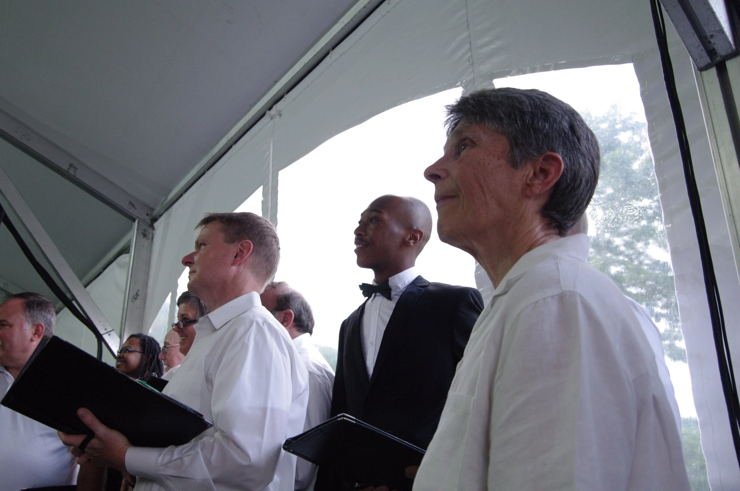The 2017 Sing with Us brought together neighbors, friends, and singers from near and far to build bridges through song. Just us for the 2018 Sing with Us! featuring Beethoven Symphony No. 9.