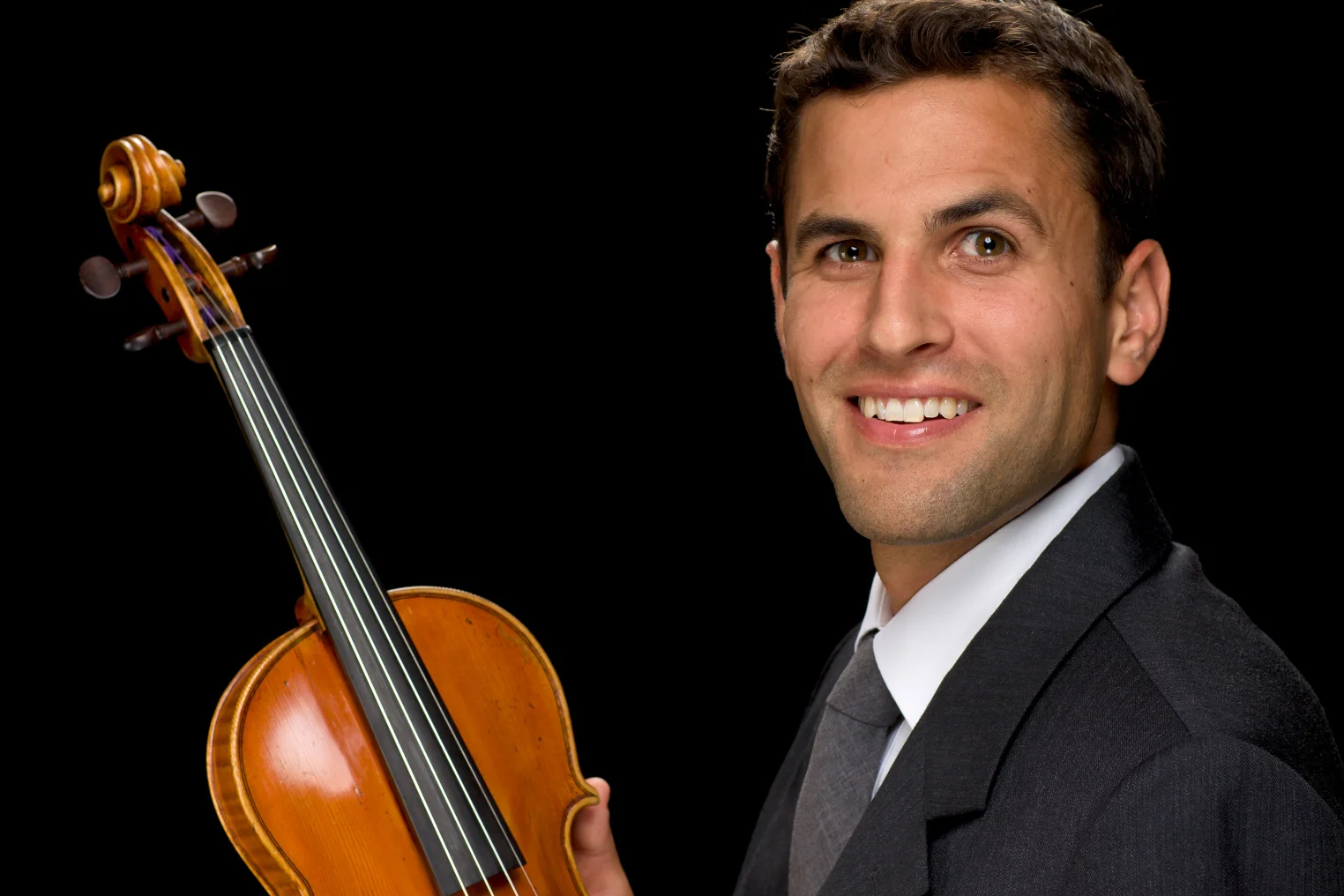 Daniel Sender, violin