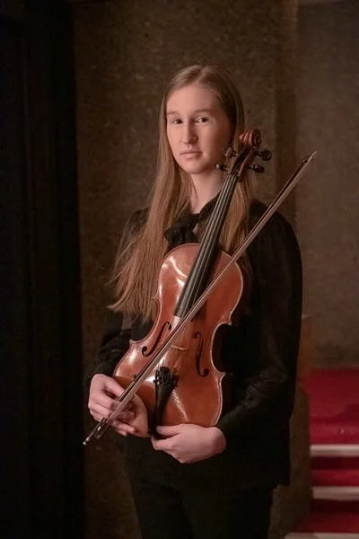 Margaret Klucznik, viola
