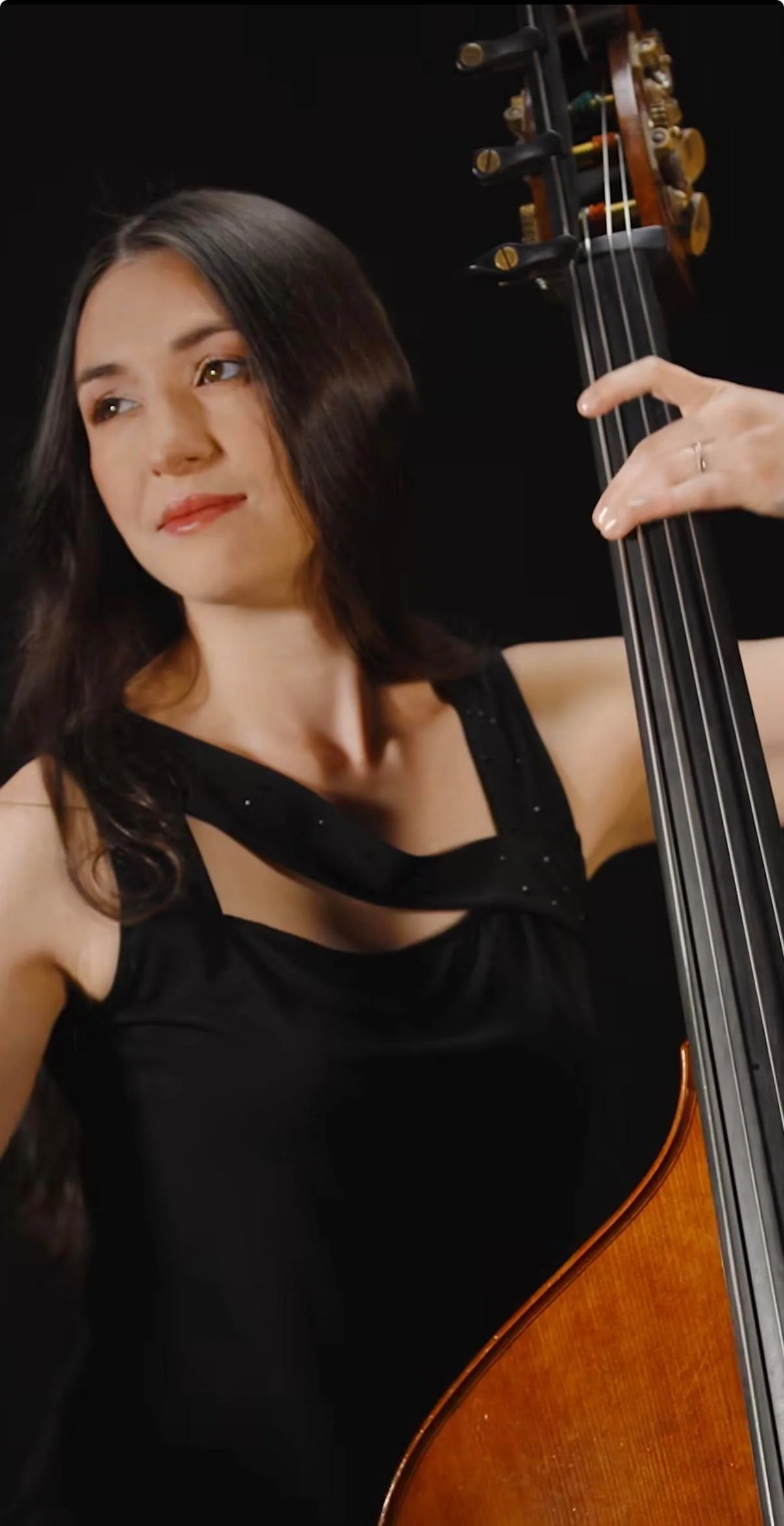 Amy Nickler headshot