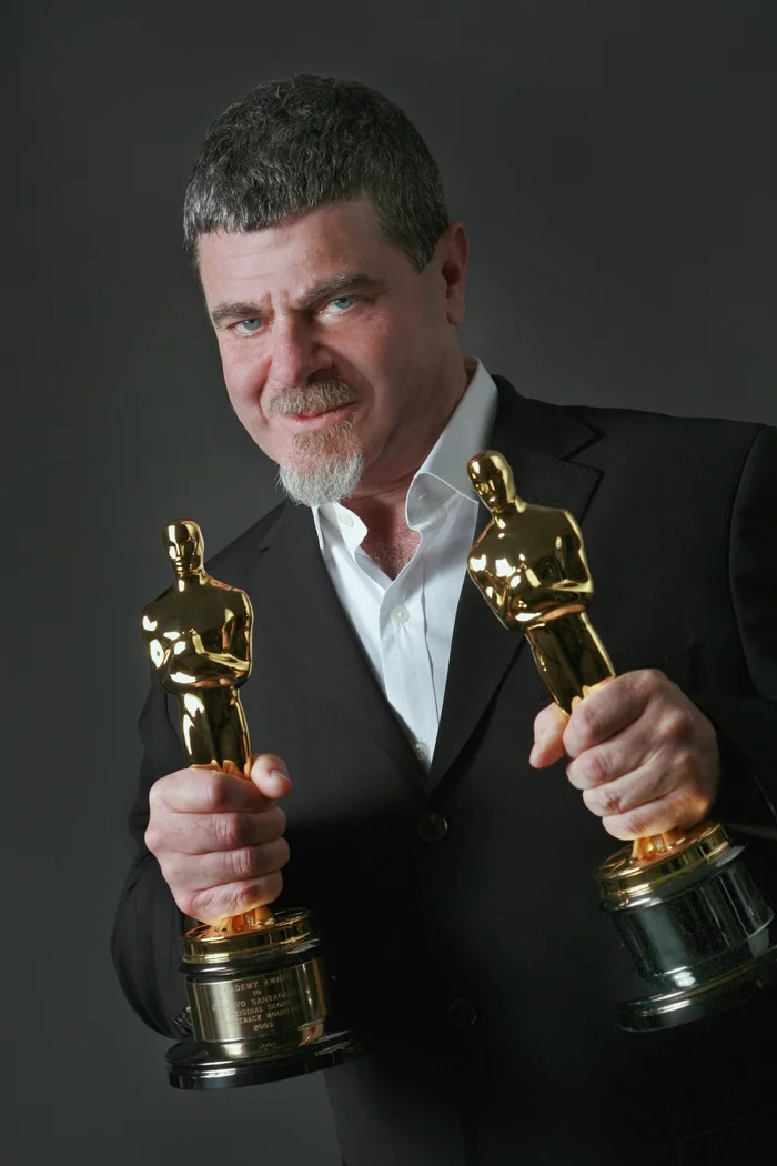 GUSTAVO SANTAOLALLA