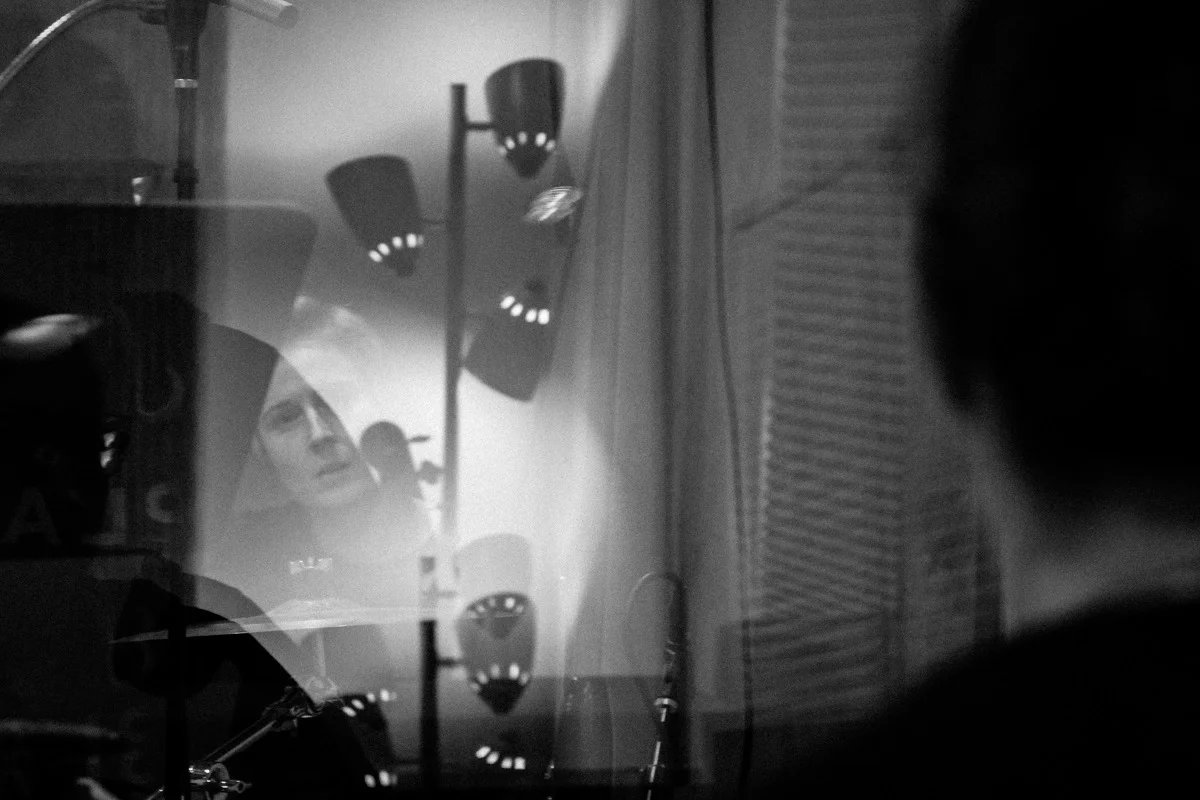 drummer in the night
(Jen Schwartz @ Planetwood Productions)
© 2014 Tajna Tanović. All Rights Reserved.