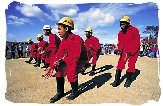 gumboot-dancers-southafricandancing.jpg