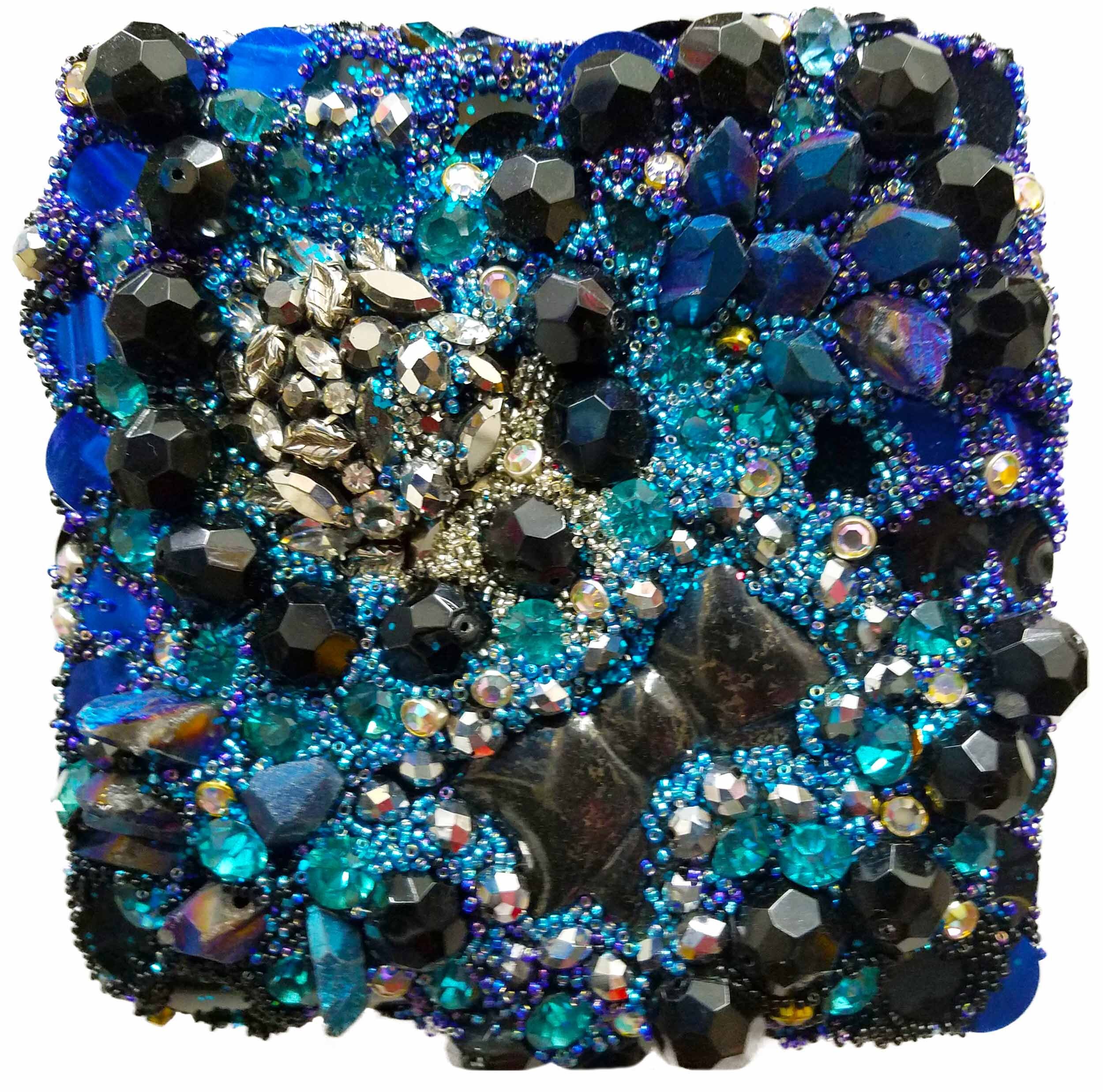 Jewel-Boxes-(Blue)3[Web].jpg