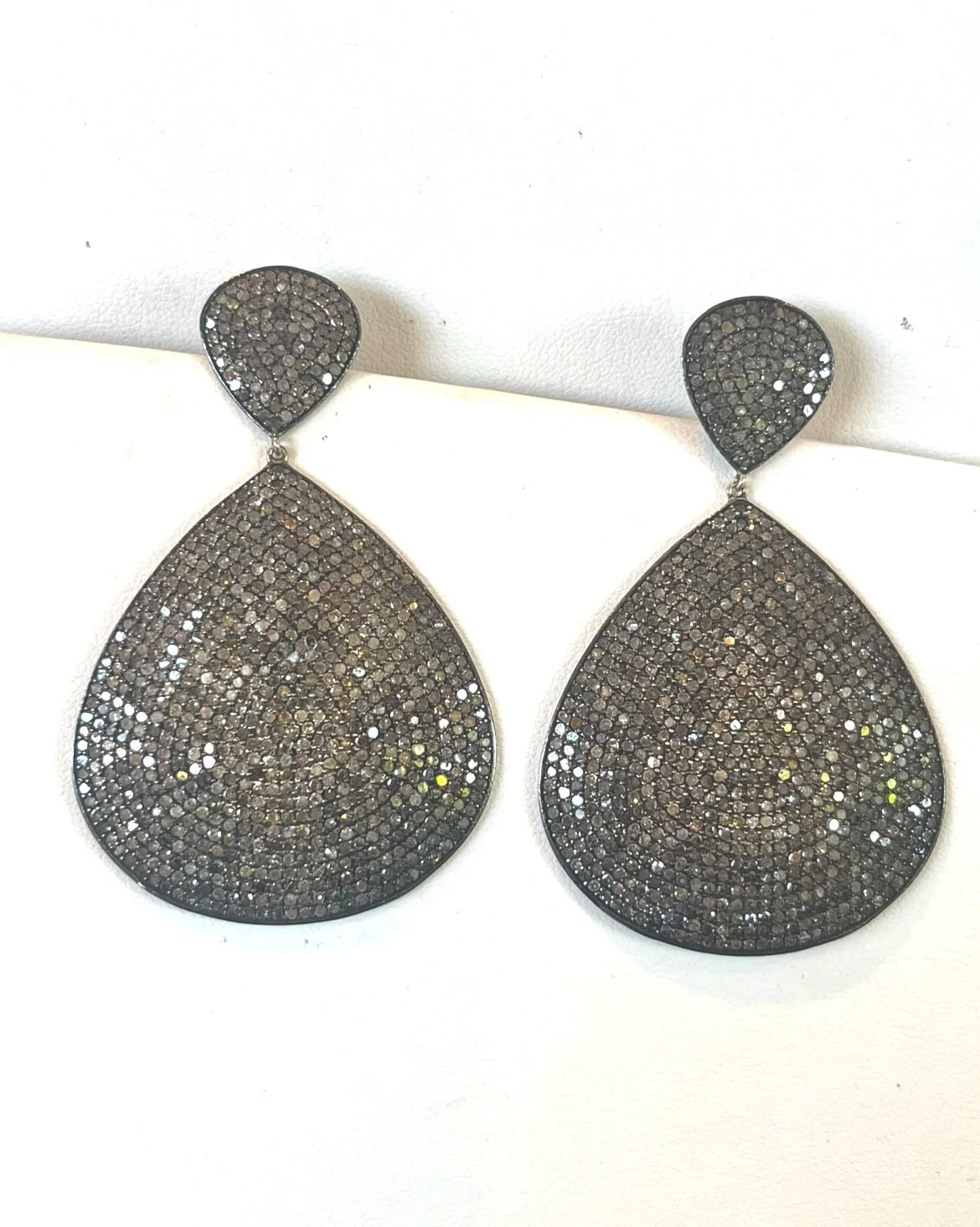 PAVE DIAMOND XL TEARDROP EARRINGS